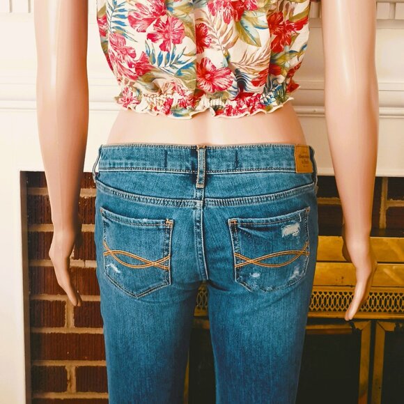 Abercrombie & Fitch Distressed Skinny Jeans 2 Embellished Low Rise Pants - Picture 4 of 14